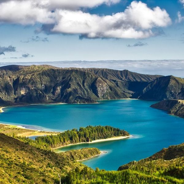 Mid-Atlantic Ridge: The Rise Of The Azores&nbsp;Archipelago
